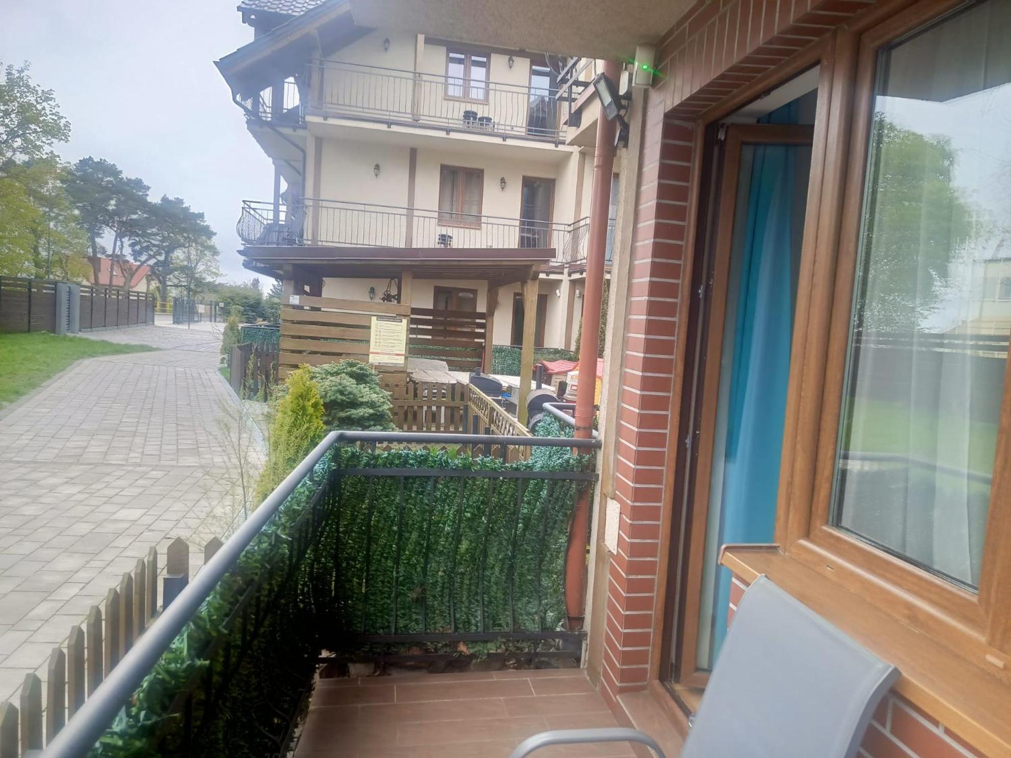 Willa Rubin -Noclegi, Pokoje Krynica Morska, Apartamenty Exterior photo
